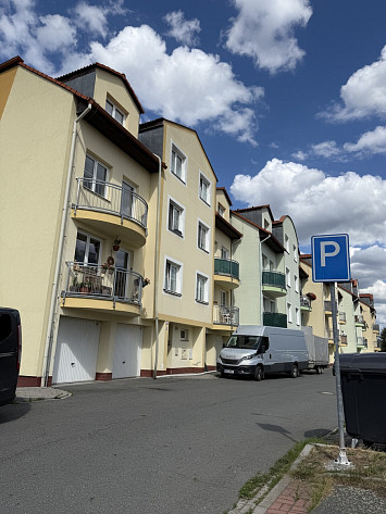 5x bytový dům Nýřany 950 m²
