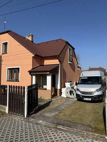 Rodinný dům - Chrást