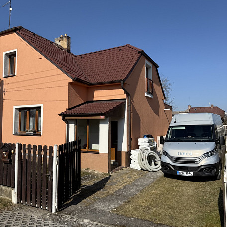 Rodinný dům - Chrást